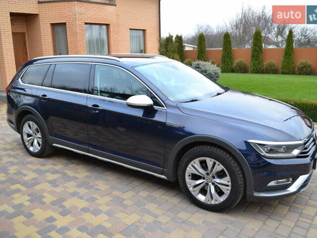 Синий Фольксваген Пассат Альтрак, объемом двигателя 2 л и пробегом 240 тыс. км за 17999 $, фото 63 на Automoto.ua