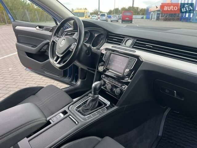 Синий Фольксваген Пассат Альтрак, объемом двигателя 0 л и пробегом 217 тыс. км за 15850 $, фото 45 на Automoto.ua