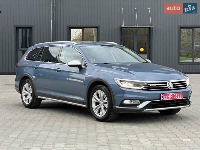 Синій Фольксваген Пассат Альтрак, об'ємом двигуна 2 л та пробігом 217 тис. км за 17450 $, фото 6 на Automoto.ua