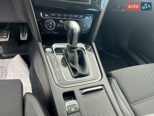 Синий Фольксваген Пассат Альтрак, объемом двигателя 2 л и пробегом 217 тыс. км за 15950 $, фото 38 на Automoto.ua