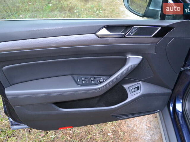 Синий Фольксваген Пассат Альтрак, объемом двигателя 2 л и пробегом 240 тыс. км за 17999 $, фото 19 на Automoto.ua