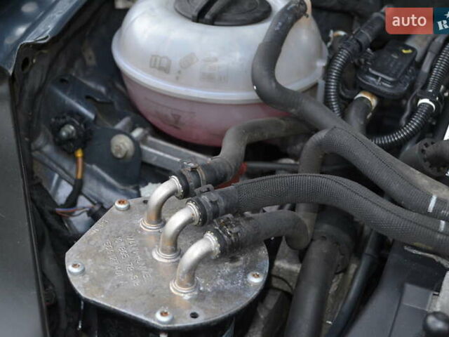 Синий Фольксваген Пассат Альтрак, объемом двигателя 2 л и пробегом 240 тыс. км за 17999 $, фото 47 на Automoto.ua