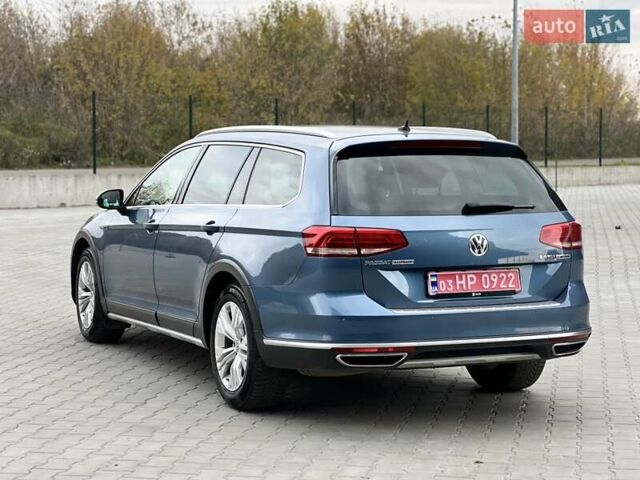 Синій Фольксваген Пассат Альтрак, об'ємом двигуна 2 л та пробігом 217 тис. км за 17450 $, фото 15 на Automoto.ua