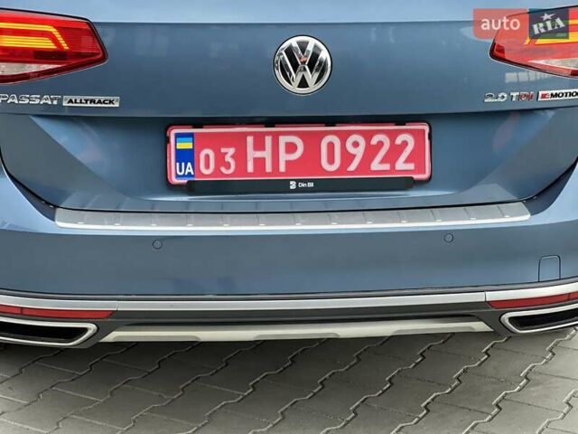 Синій Фольксваген Пассат Альтрак, об'ємом двигуна 2 л та пробігом 217 тис. км за 17450 $, фото 19 на Automoto.ua