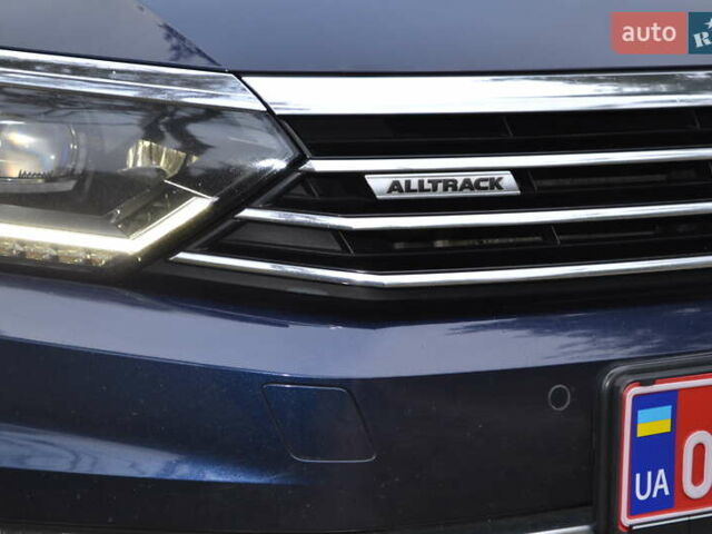 Синий Фольксваген Пассат Альтрак, объемом двигателя 2 л и пробегом 240 тыс. км за 17999 $, фото 41 на Automoto.ua