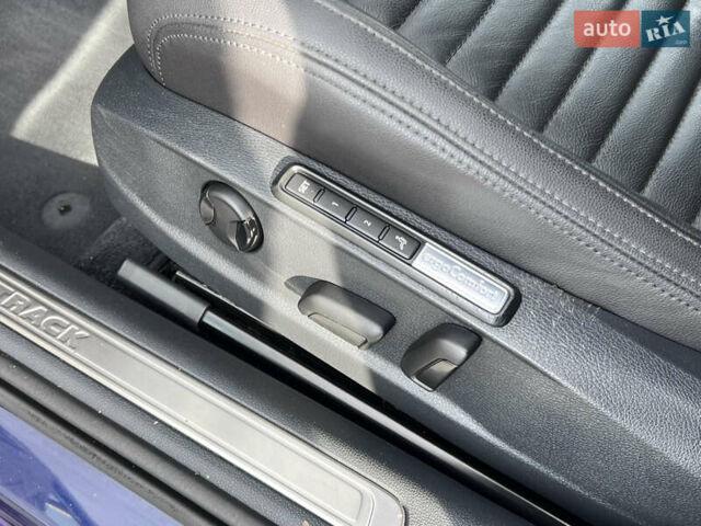 Синій Фольксваген Пассат Альтрак, об'ємом двигуна 2 л та пробігом 206 тис. км за 21490 $, фото 17 на Automoto.ua