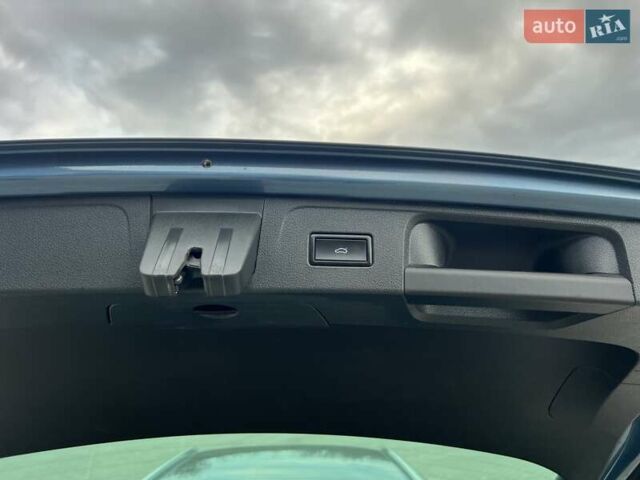 Синій Фольксваген Пассат Альтрак, об'ємом двигуна 2 л та пробігом 217 тис. км за 17450 $, фото 36 на Automoto.ua