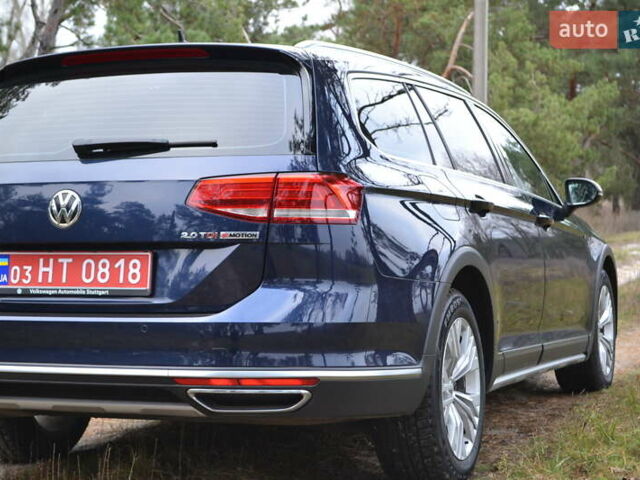 Синий Фольксваген Пассат Альтрак, объемом двигателя 2 л и пробегом 240 тыс. км за 17999 $, фото 10 на Automoto.ua