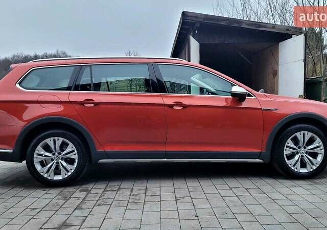 Оранжевый Фольксваген Пассат Альтрак, объемом двигателя 1.97 л и пробегом 250 тыс. км за 16800 $, фото 3 на Automoto.ua