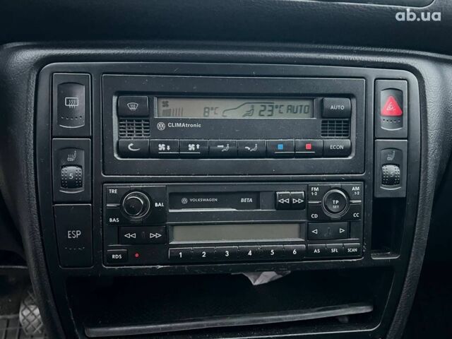 Красный Фольксваген Пассат Б5, объемом двигателя 1.9 л и пробегом 450 тыс. км за 4290 $, фото 23 на Automoto.ua