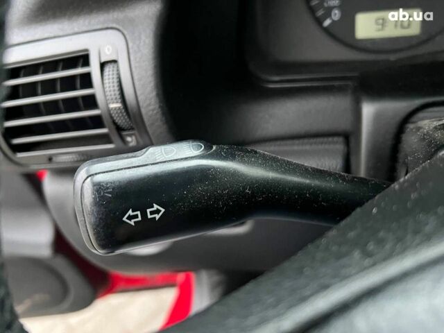 Красный Фольксваген Пассат Б5, объемом двигателя 1.9 л и пробегом 450 тыс. км за 4290 $, фото 20 на Automoto.ua