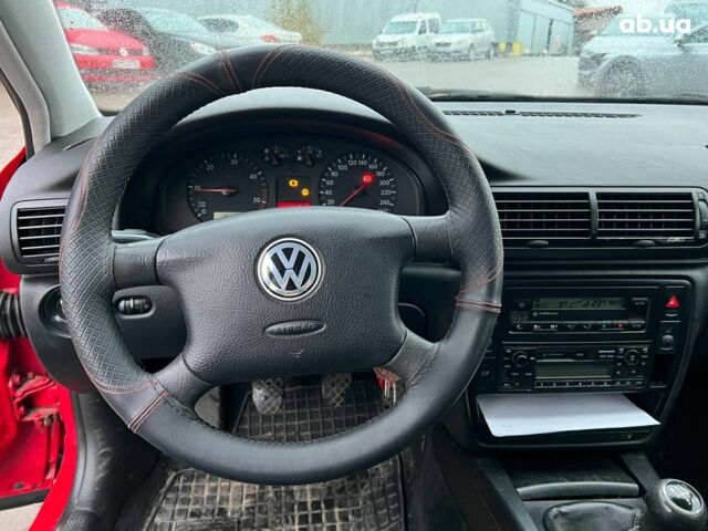 Красный Фольксваген Пассат Б5, объемом двигателя 1.9 л и пробегом 450 тыс. км за 4290 $, фото 21 на Automoto.ua