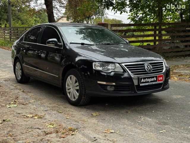 Черный Фольксваген Пассат Б6, объемом двигателя 2 л и пробегом 266 тыс. км за 5990 $, фото 2 на Automoto.ua