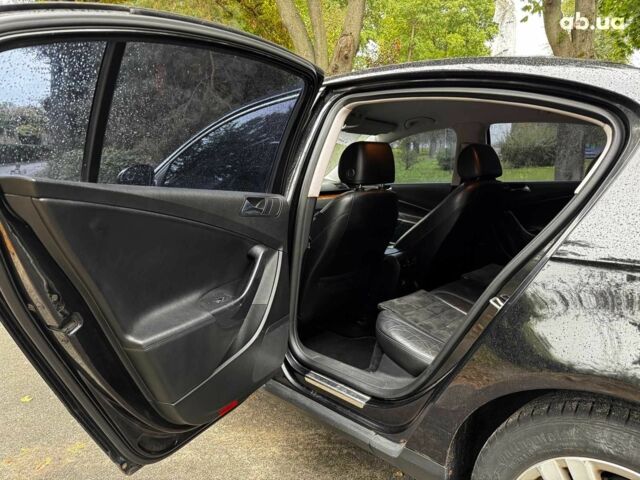 Черный Фольксваген Пассат Б6, объемом двигателя 2 л и пробегом 266 тыс. км за 5990 $, фото 23 на Automoto.ua