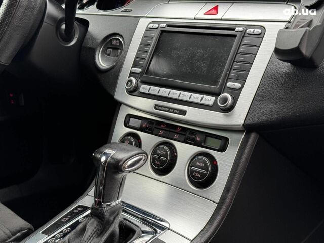 Черный Фольксваген Пассат Б6, объемом двигателя 2 л и пробегом 326 тыс. км за 6990 $, фото 16 на Automoto.ua