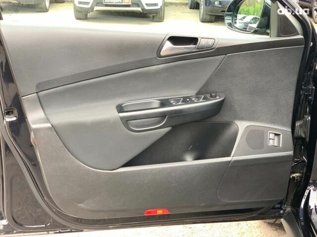 Черный Фольксваген Пассат Б6, объемом двигателя 18 л и пробегом 212 тыс. км за 7290 $, фото 8 на Automoto.ua