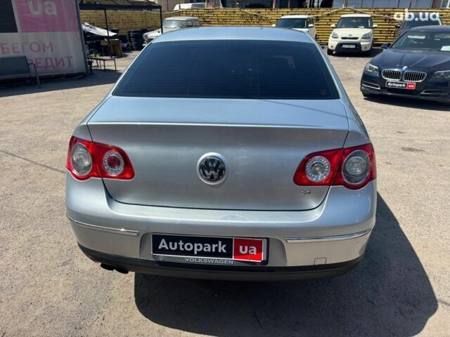 Серый Фольксваген Пассат Б6, объемом двигателя 2 л и пробегом 360 тыс. км за 4990 $, фото 3 на Automoto.ua