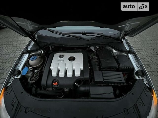Сірий Фольксваген Пассат Б6, об'ємом двигуна 2 л та пробігом 312 тис. км за 6300 $, фото 44 на Automoto.ua