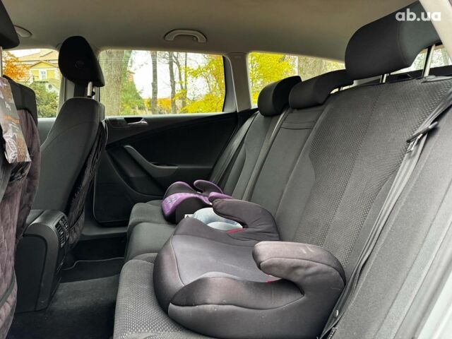 Серый Фольксваген Пассат Б6, объемом двигателя 1.8 л и пробегом 249 тыс. км за 5990 $, фото 20 на Automoto.ua