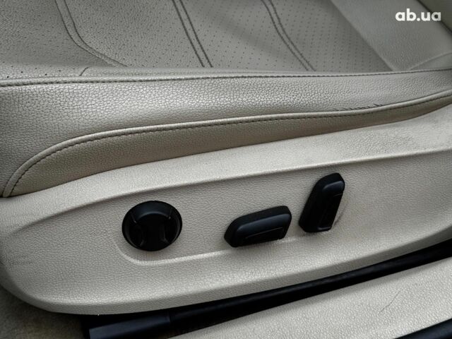 Черный Фольксваген Пассат Б7, объемом двигателя 1.8 л и пробегом 140 тыс. км за 10990 $, фото 17 на Automoto.ua