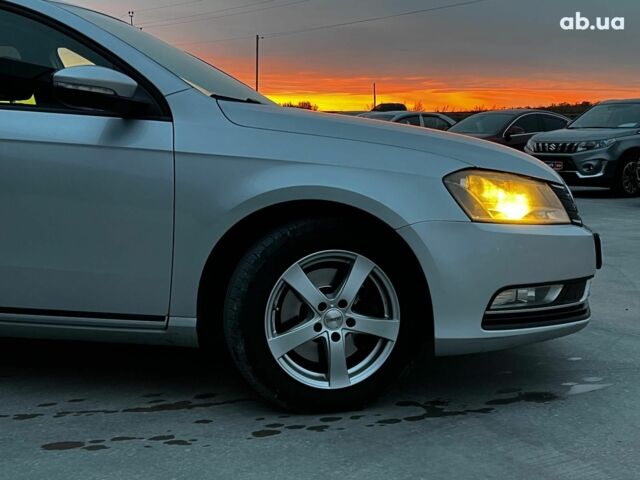 Серый Фольксваген Пассат Б7, объемом двигателя 16 л и пробегом 348 тыс. км за 8790 $, фото 15 на Automoto.ua