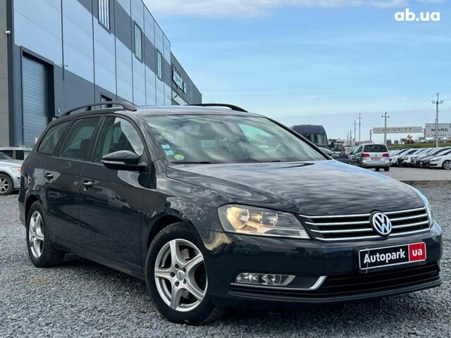 Серый Фольксваген Пассат Б7, объемом двигателя 1.6 л и пробегом 287 тыс. км за 8990 $, фото 10 на Automoto.ua