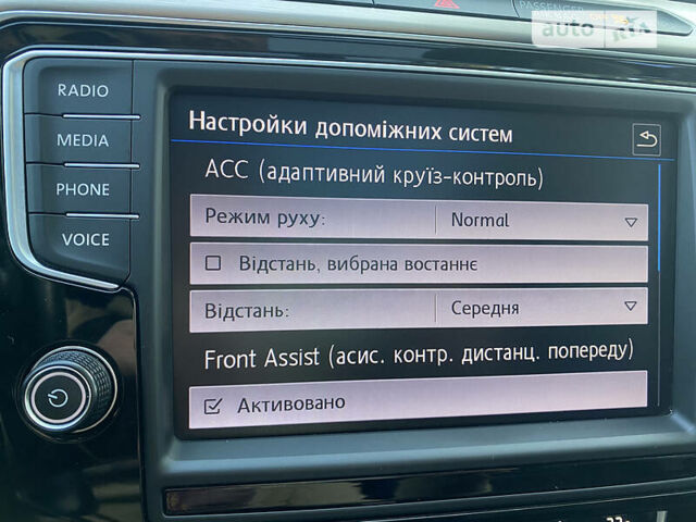 Чорний Фольксваген Пассат Б8, об'ємом двигуна 2 л та пробігом 275 тис. км за 17150 $, фото 22 на Automoto.ua