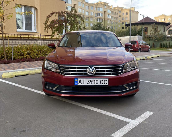 Червоний Фольксваген Пассат Б8, об'ємом двигуна 1.8 л та пробігом 150 тис. км за 12700 $, фото 11 на Automoto.ua