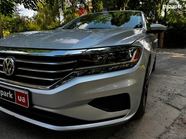 Серый Фольксваген Пассат Б8, объемом двигателя 2 л и пробегом 152 тыс. км за 16480 $, фото 1 на Automoto.ua