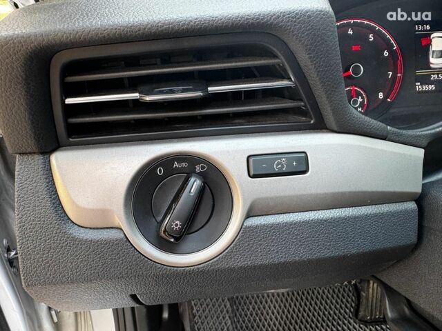 Серый Фольксваген Пассат Б8, объемом двигателя 2 л и пробегом 152 тыс. км за 16480 $, фото 18 на Automoto.ua