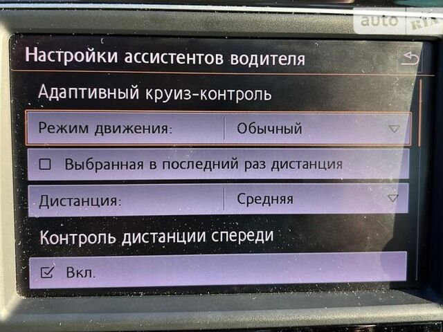 Синий Фольксваген Пассат Б8, объемом двигателя 2 л и пробегом 184 тыс. км за 16850 $, фото 5 на Automoto.ua