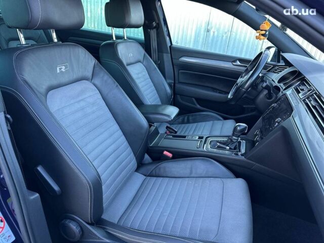 Синій Фольксваген Пассат Б8, об'ємом двигуна 1.6 л та пробігом 202 тис. км за 16790 $, фото 29 на Automoto.ua