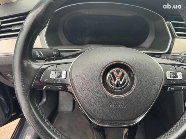 Синій Фольксваген Пассат Б8, об'ємом двигуна 2 л та пробігом 332 тис. км за 15990 $, фото 23 на Automoto.ua