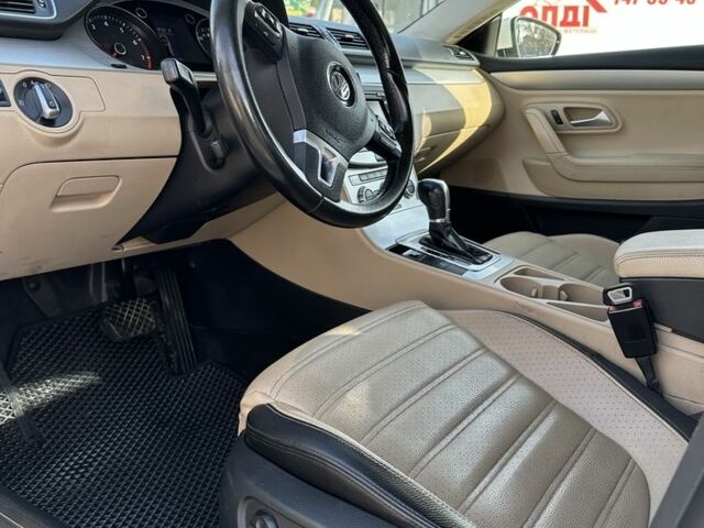 Білий Фольксваген Пассат СС, об'ємом двигуна 2 л та пробігом 187 тис. км за 8400 $, фото 12 на Automoto.ua