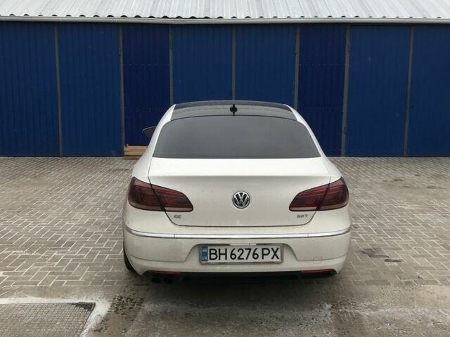 Белый Фольксваген Пассат СС, объемом двигателя 2 л и пробегом 236 тыс. км за 9500 $, фото 2 на Automoto.ua