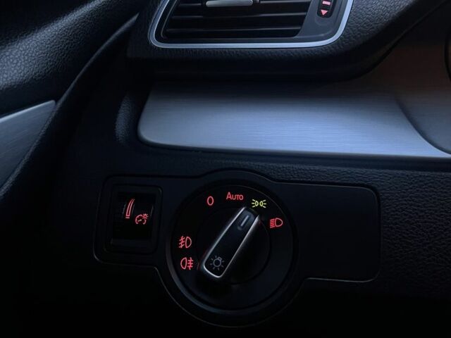 Белый Фольксваген Пассат СС, объемом двигателя 2 л и пробегом 337 тыс. км за 12250 $, фото 13 на Automoto.ua