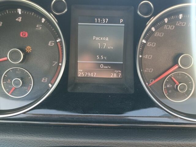 Белый Фольксваген Пассат СС, объемом двигателя 3.6 л и пробегом 257 тыс. км за 9500 $, фото 7 на Automoto.ua