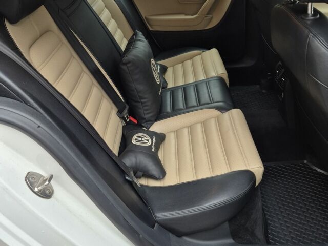 Белый Фольксваген Пассат СС, объемом двигателя 2 л и пробегом 220 тыс. км за 11200 $, фото 11 на Automoto.ua