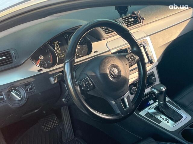 Белый Фольксваген Пассат СС, объемом двигателя 2 л и пробегом 244 тыс. км за 7440 $, фото 29 на Automoto.ua