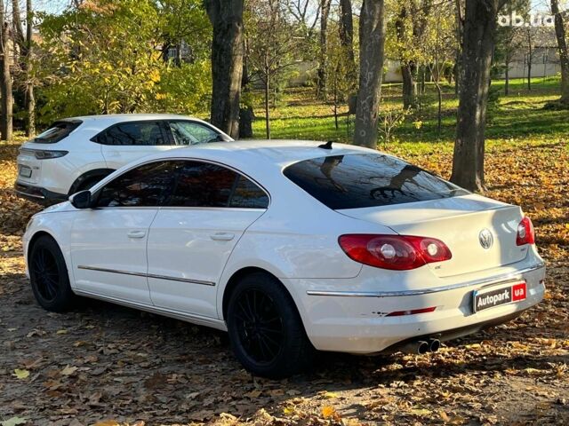 Белый Фольксваген Пассат СС, объемом двигателя 2 л и пробегом 244 тыс. км за 7440 $, фото 8 на Automoto.ua