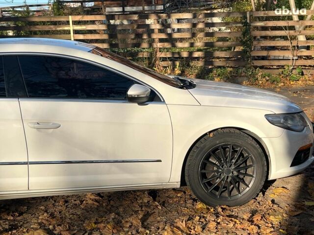 Белый Фольксваген Пассат СС, объемом двигателя 2 л и пробегом 244 тыс. км за 7440 $, фото 13 на Automoto.ua