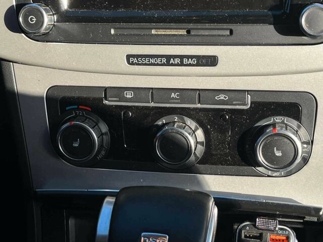 Белый Фольксваген Пассат СС, объемом двигателя 2 л и пробегом 244 тыс. км за 6940 $, фото 20 на Automoto.ua