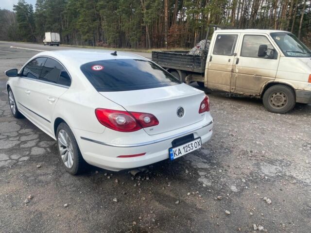Білий Фольксваген Пассат СС, об'ємом двигуна 2 л та пробігом 318 тис. км за 8500 $, фото 3 на Automoto.ua