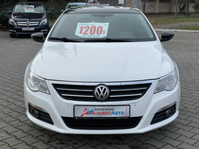 Білий Фольксваген Пассат СС, об'ємом двигуна 2 л та пробігом 173 тис. км за 8600 $, фото 1 на Automoto.ua