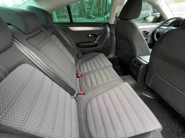 Білий Фольксваген Пассат СС, об'ємом двигуна 2 л та пробігом 173 тис. км за 8600 $, фото 21 на Automoto.ua