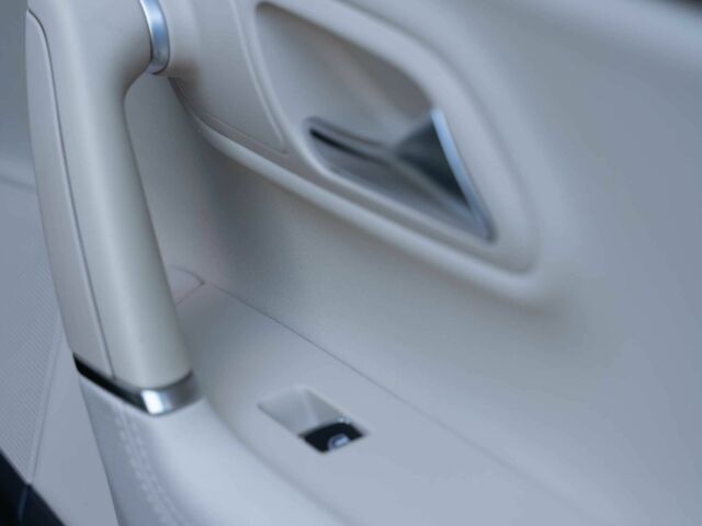 Белый Фольксваген Пассат СС, объемом двигателя 1.8 л и пробегом 280 тыс. км за 8500 $, фото 11 на Automoto.ua