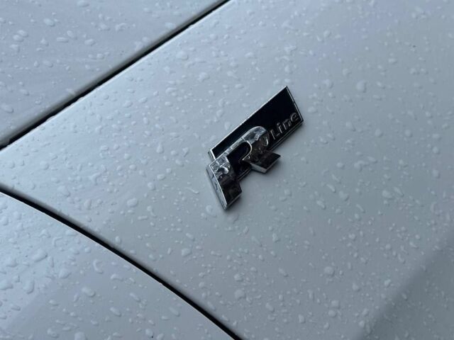 Білий Фольксваген Пассат СС, об'ємом двигуна 2 л та пробігом 211 тис. км за 9200 $, фото 6 на Automoto.ua