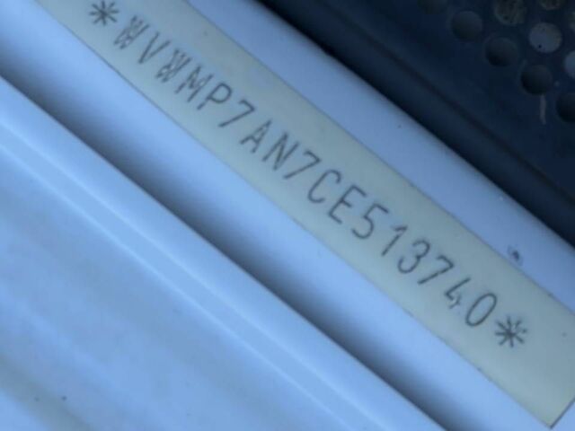 Белый Фольксваген Пассат СС, объемом двигателя 2 л и пробегом 227 тыс. км за 8000 $, фото 3 на Automoto.ua