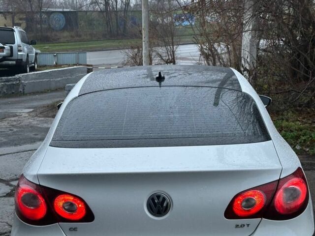 Білий Фольксваген Пассат СС, об'ємом двигуна 2 л та пробігом 211 тис. км за 9200 $, фото 3 на Automoto.ua