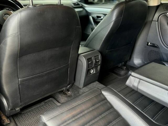 Білий Фольксваген Пассат СС, об'ємом двигуна 2 л та пробігом 259 тис. км за 6499 $, фото 9 на Automoto.ua